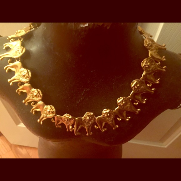 Anne Klein vintage necklace